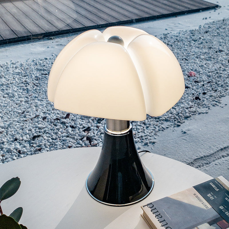 Vintage LED Tischlampe im Eleganten Design – Energiesparende Tischleuchte für Wohnzimmer und Schlafzimmer 2