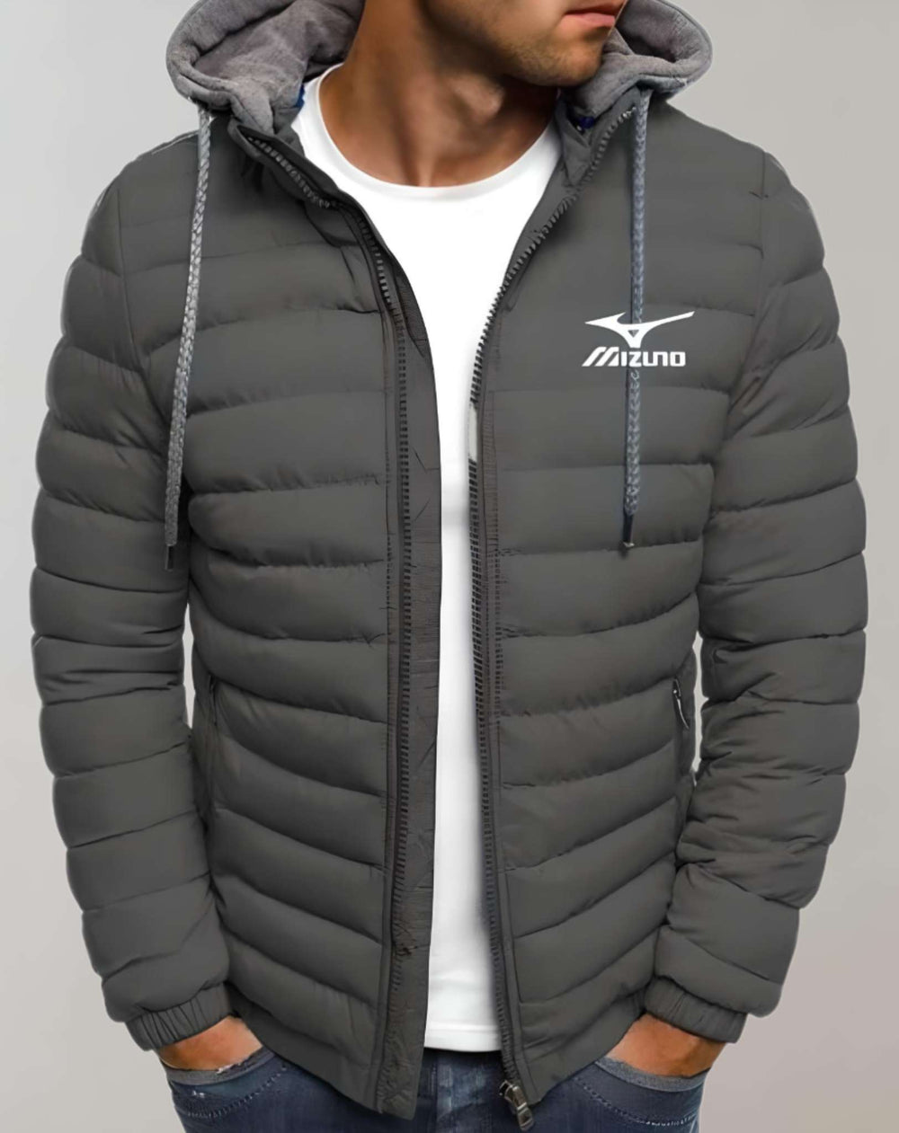WinterStijl – Herren Daunenjacke mit Kapuze und wasserabweisendem Material 1